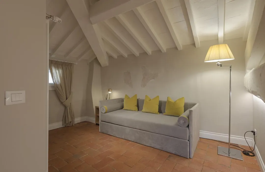 Relais Condotta-1
